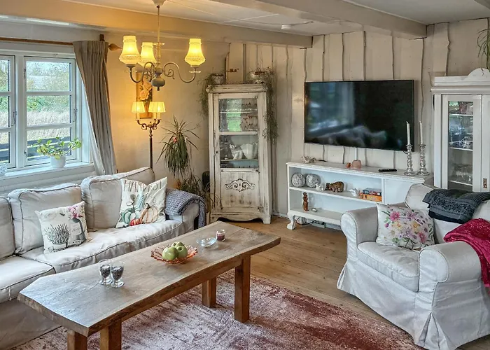 Beautiful In With Wifi Feriehus *